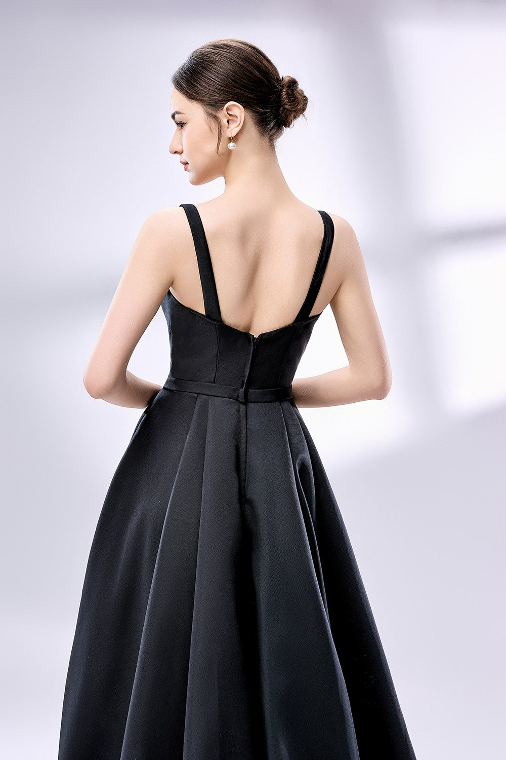 Wholesale Minimalist Satin Prom Gown 33111