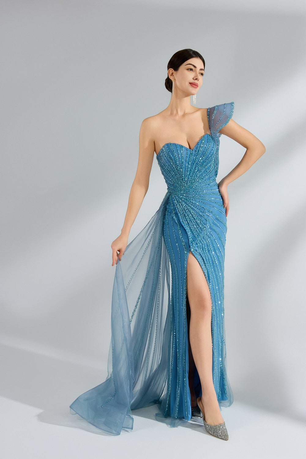 Supplier One-Shoulder Sequin-Embroidered Tulle-Train Gown YL2222