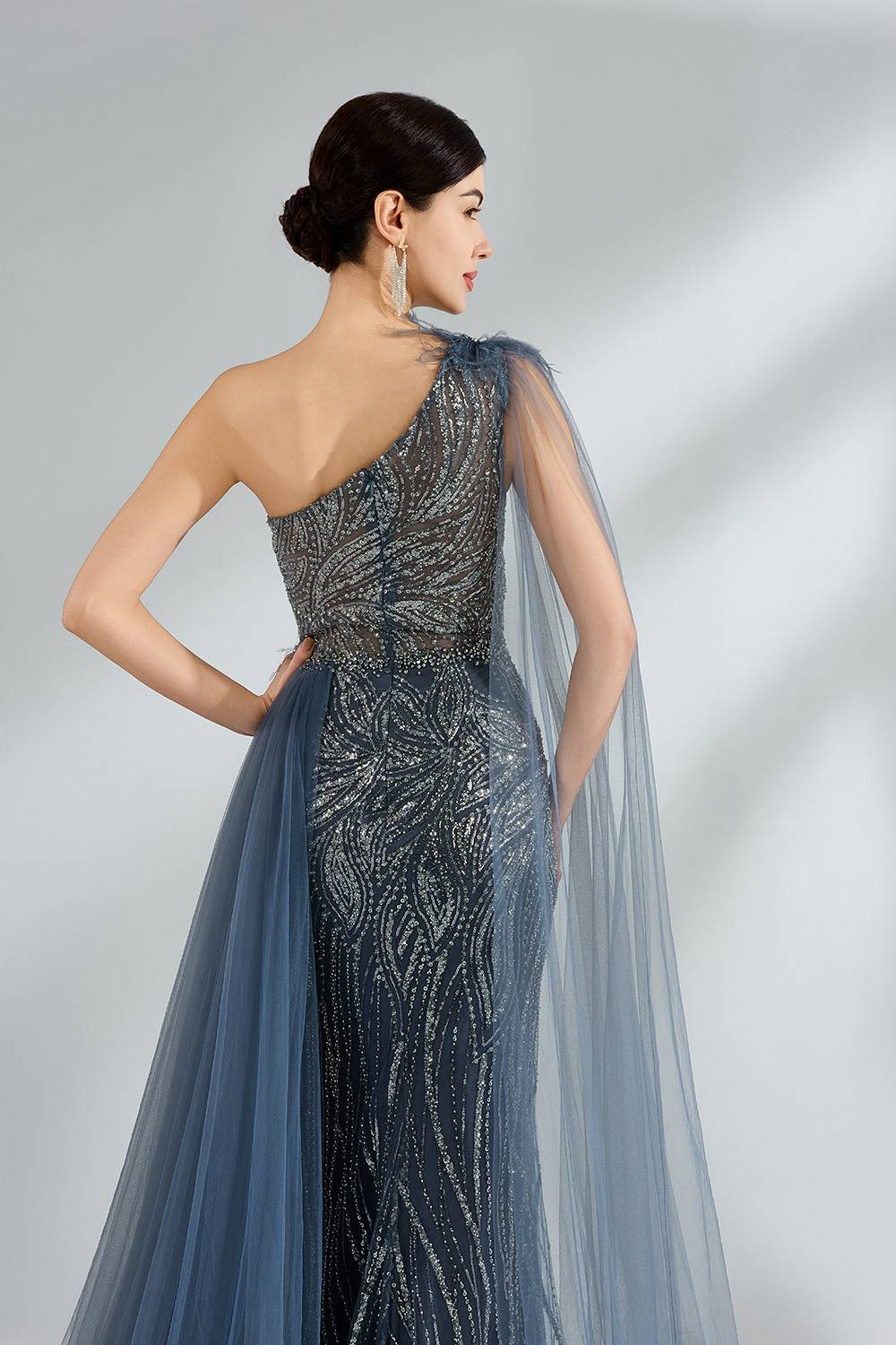 Wholesale Elegant One Shoulder Sequin Slit Evening Gown KS037
