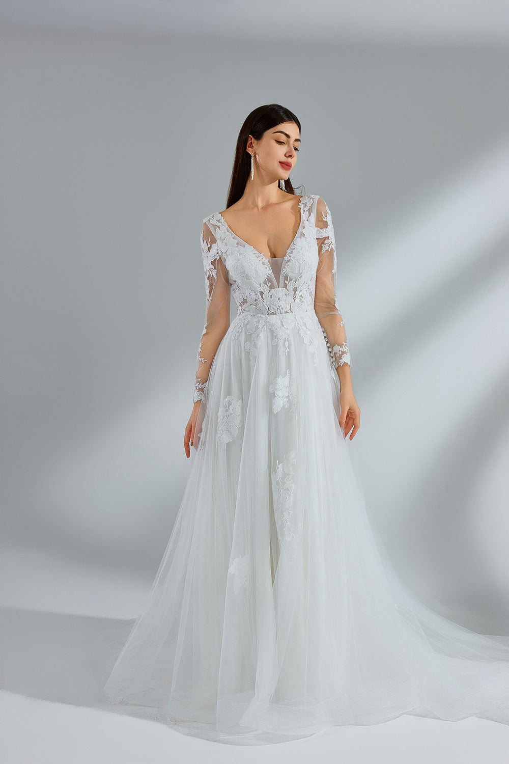 Wholesale Elegant Lace - Sleeved Tulle Bridal Gown 32954