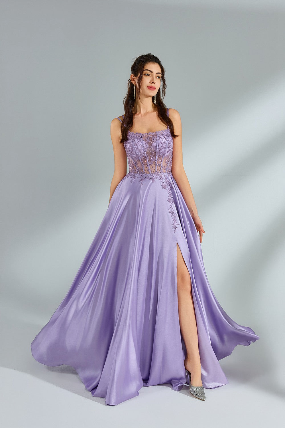 Supplier Elegant Spaghetti Strap Lace Satin Gown 32948