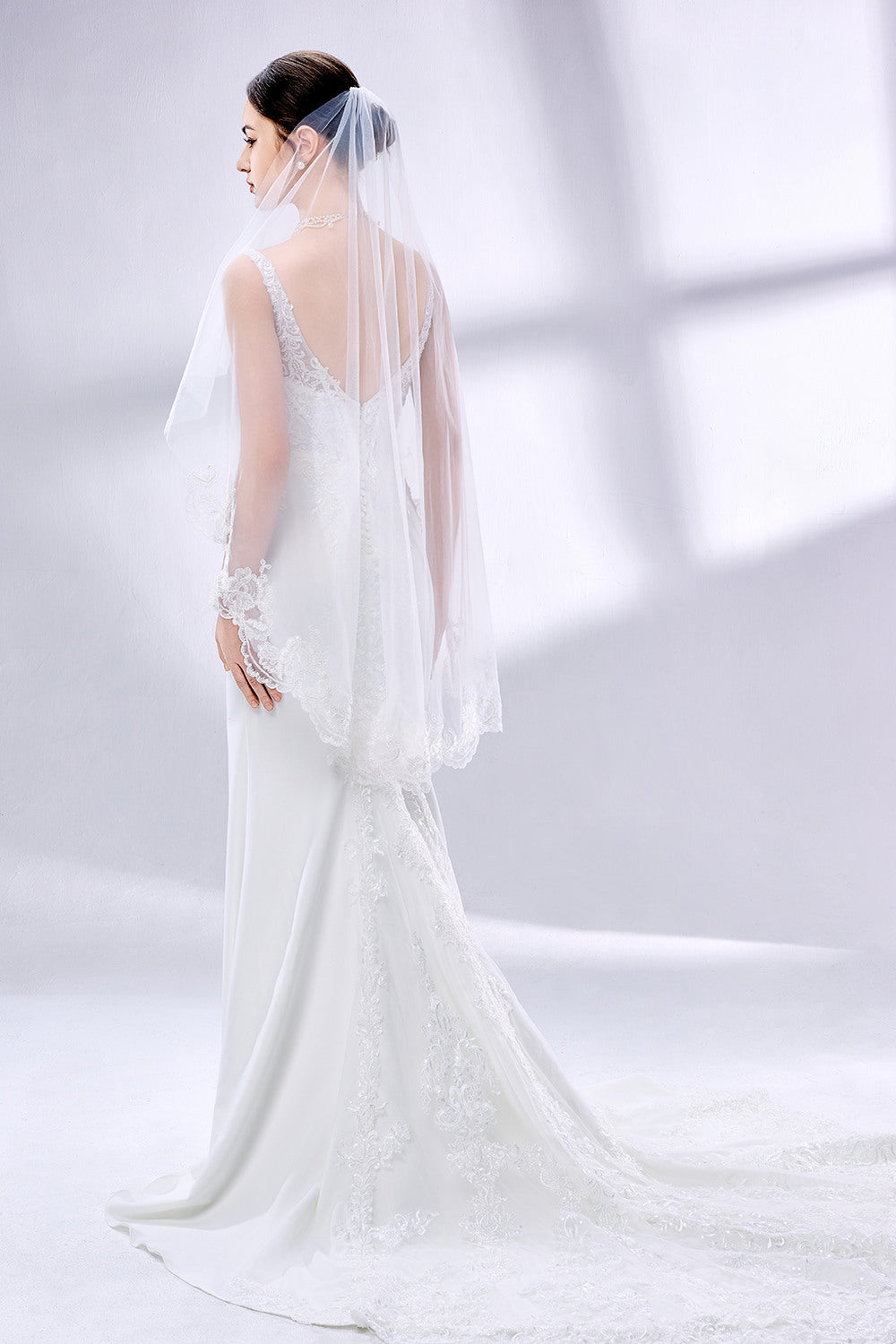 Wholesale Lace Applique Mermaid Wedding Dress with Cape 3332