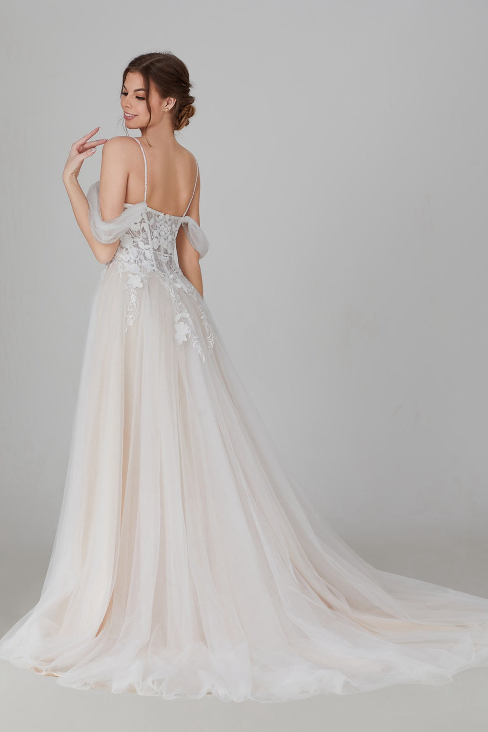 lace wedding dresses