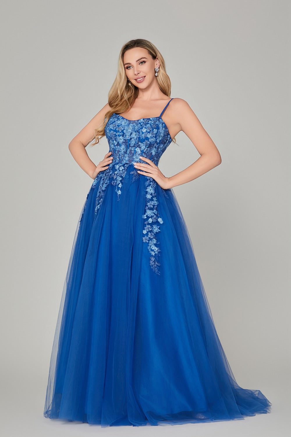 Supplier Ethereal Floral-Lace Tulle Ballgown KT1380