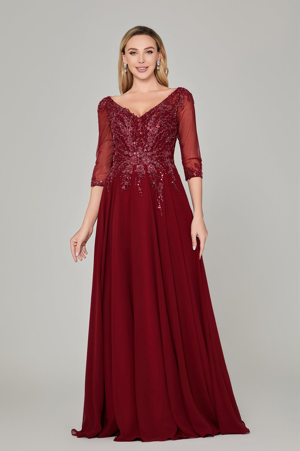 Wholesale Burgundy Beaded Lace Mother - of - the - Bride Gown 3322B