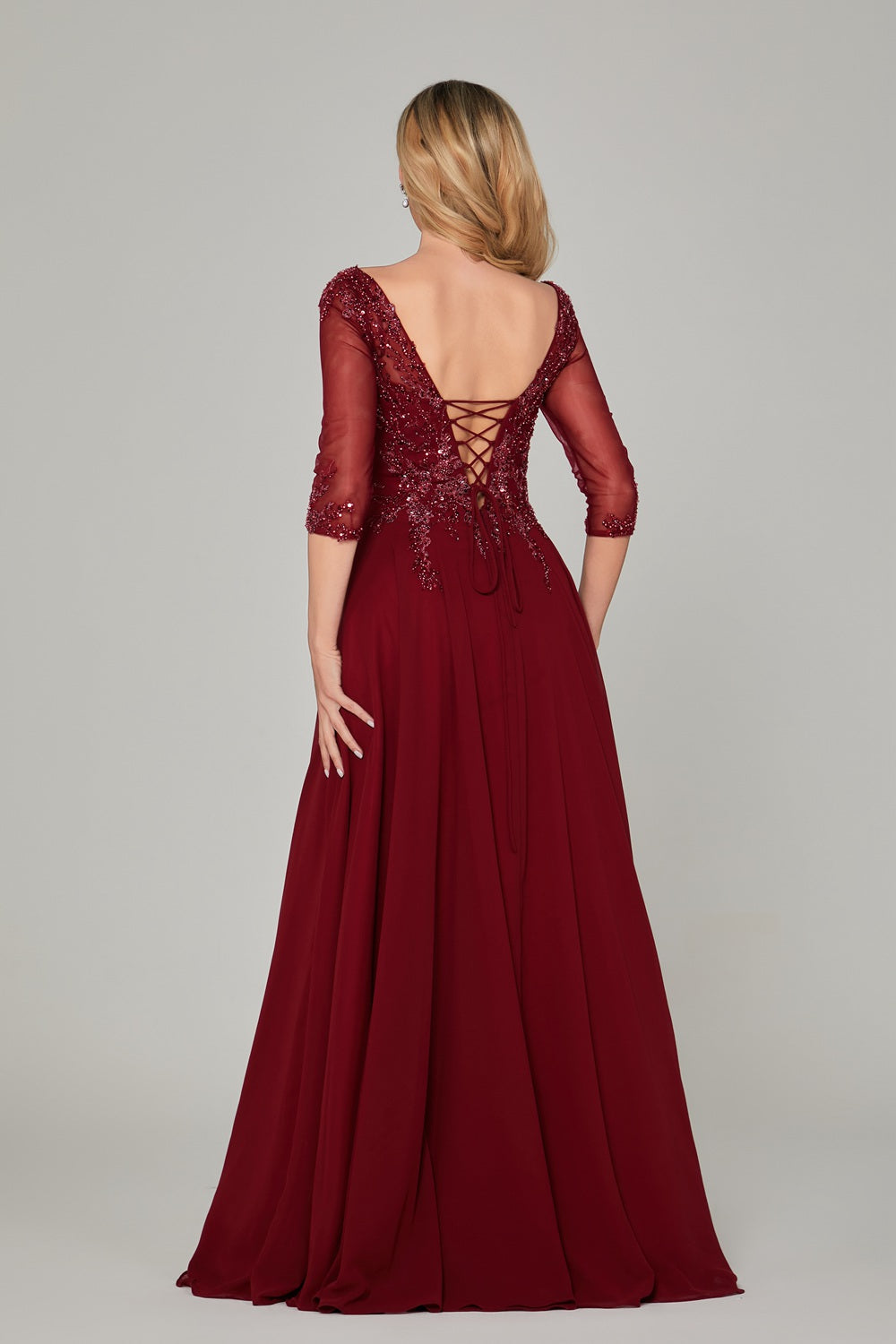 Wholesale Burgundy Beaded Lace Mother - of - the - Bride Gown 3322B