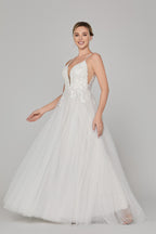 Wholesale Handcrafted Lace Tulle Bridal Gown 32847