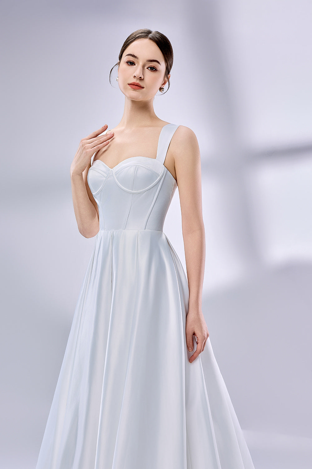 Wholesale Square - Neck Satin Ball Gown Bridal Dress 3325