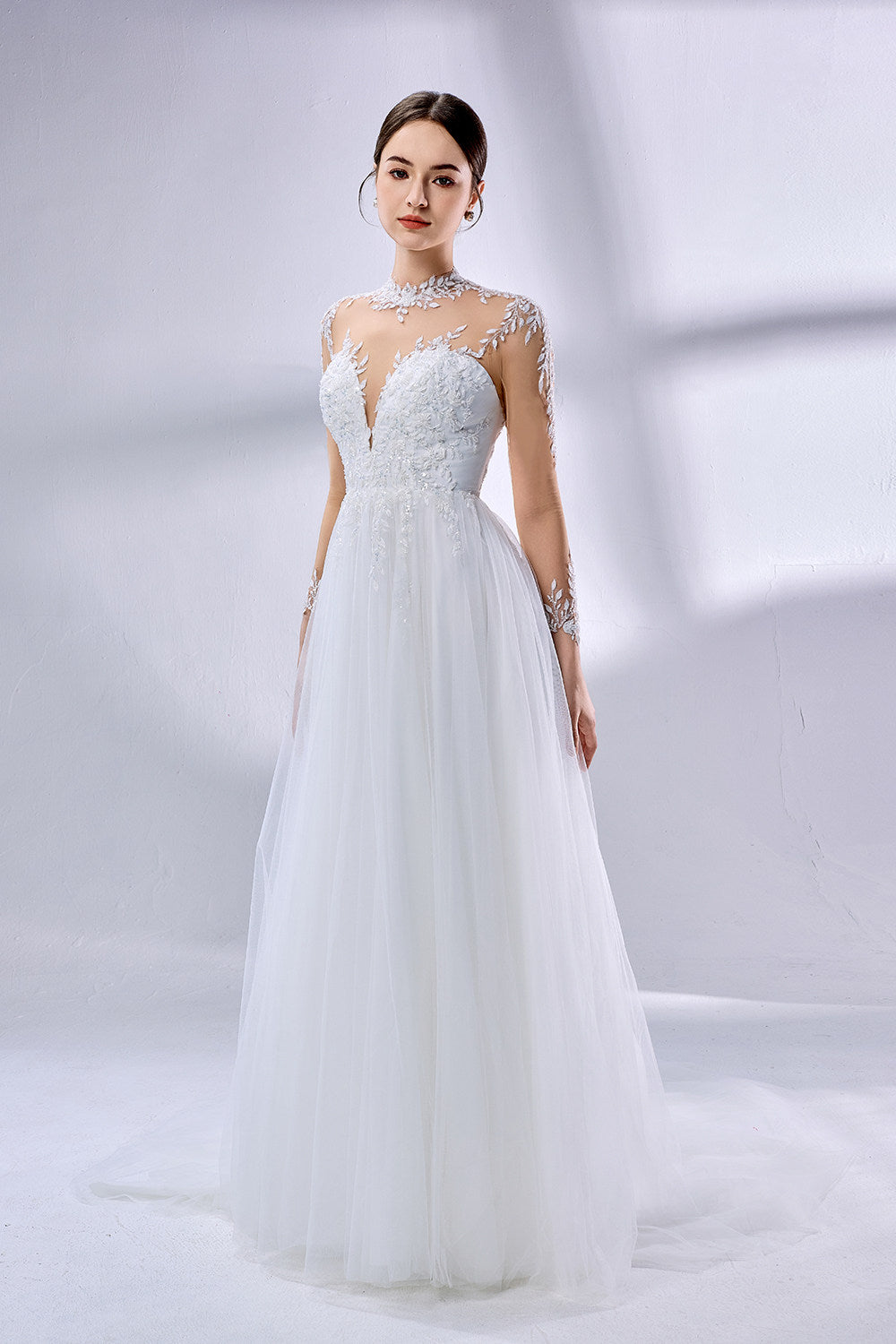 Wholesale High - Neck Sheer Sleeve Embroidered Tulle Wedding Dress 3344
