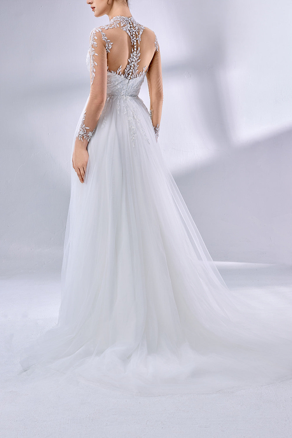 Wholesale High - Neck Sheer Sleeve Embroidered Tulle Wedding Dress 3344