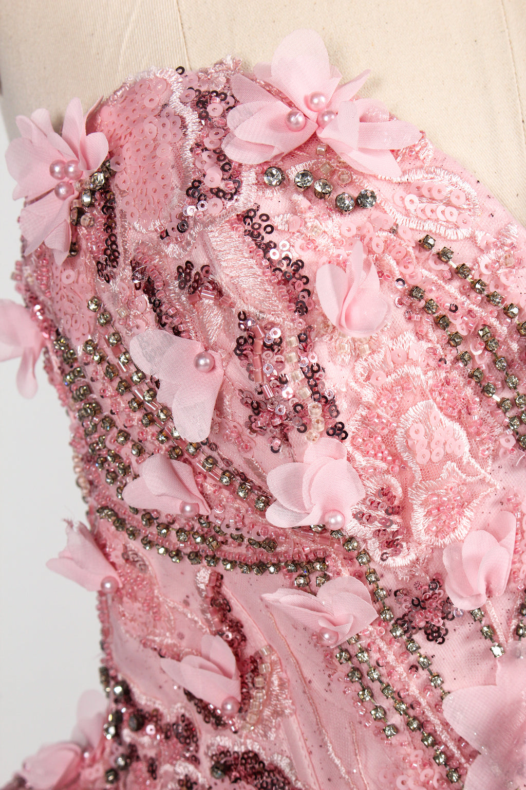 Wholesale Luxury Pink Quinceañera Dresses Strapless Sweetheart 3D Floral Appliqués Sequin Ball Gown 3372