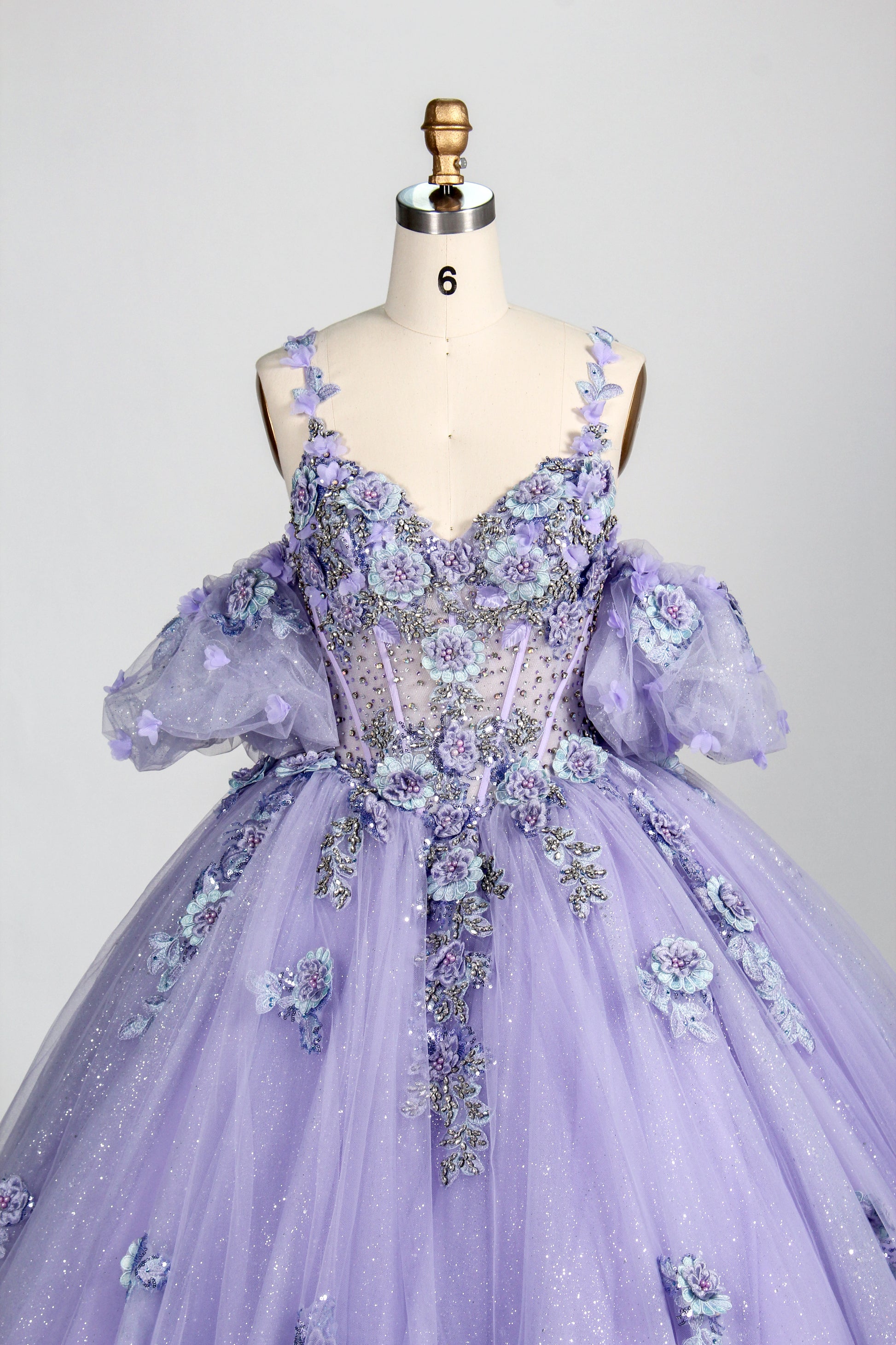 Wholesale Lilac Spaghetti Strap Quinceañera Dress 3D Floral Appliqués Glitter Ball Gown 3374