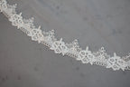 Wholesale Long Lace-Edged Bridal Veil – Sheer Tulle t025