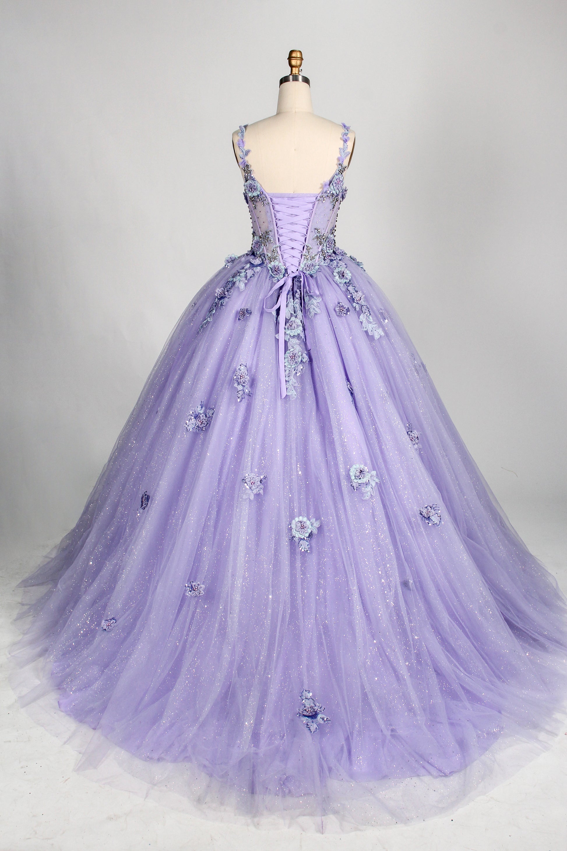 Wholesale Lilac Spaghetti Strap Quinceañera Dress 3D Floral Appliqués Glitter Ball Gown 3374
