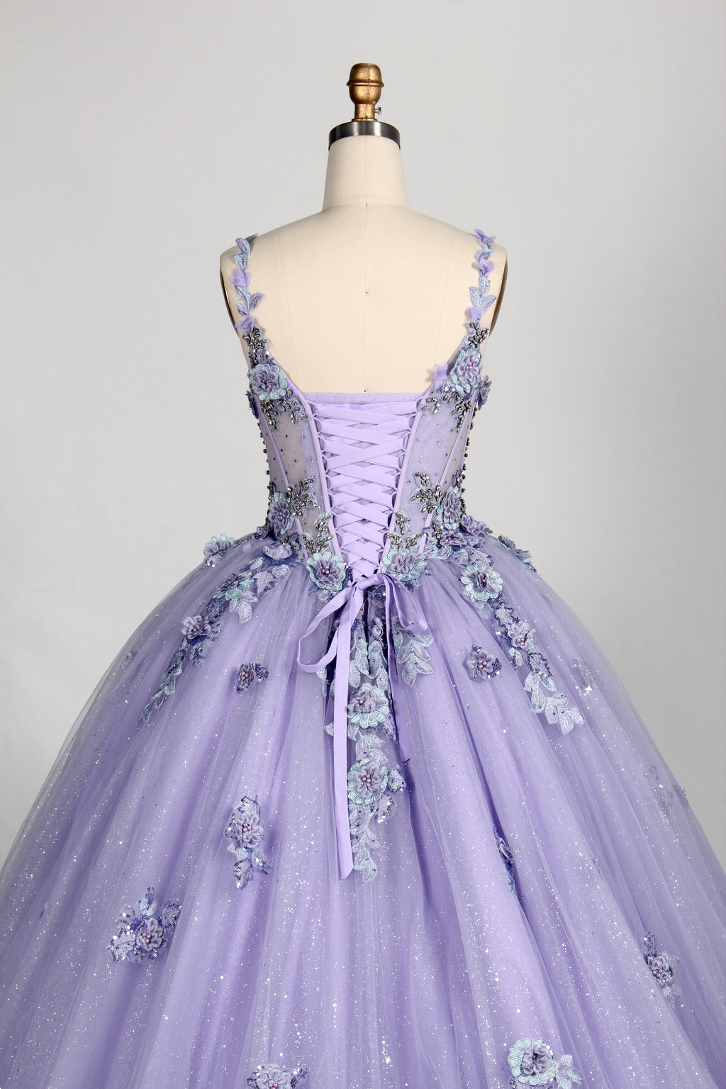 Wholesale Lilac Spaghetti Strap Quinceañera Dress 3D Floral Appliqués Glitter Ball Gown 3374