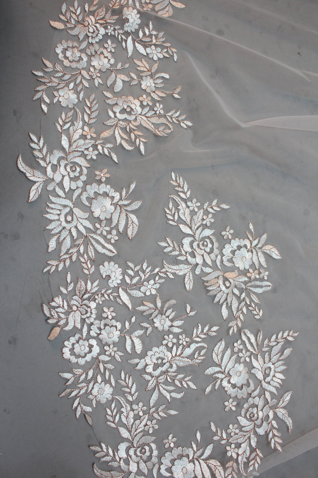 Exquisite Elegance for Your Wedding T029