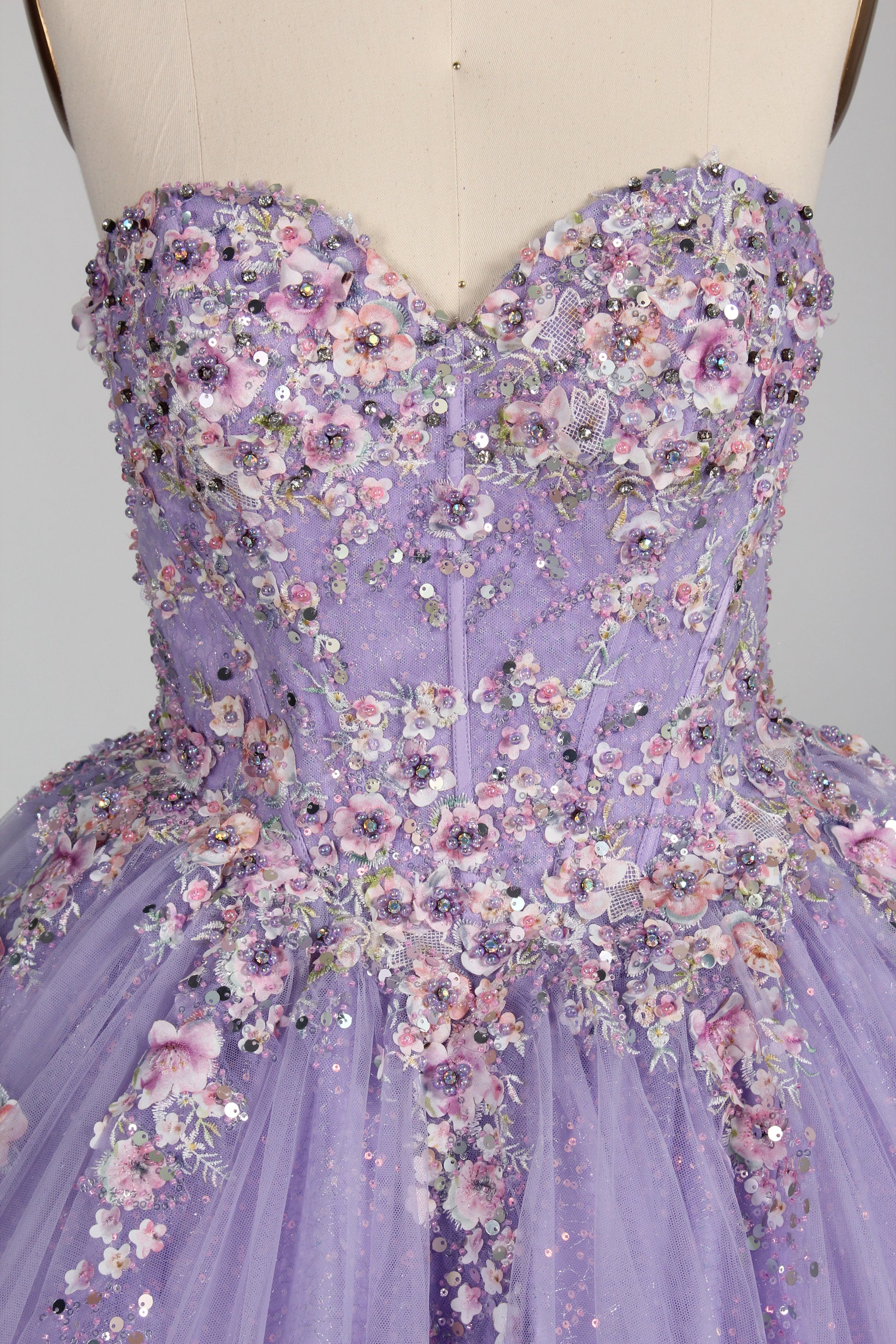 Wholesale Lilac Strapless Sweetheart Quinceañera Dress 3D Floral Appliqués Glitter Ball Gown 3376