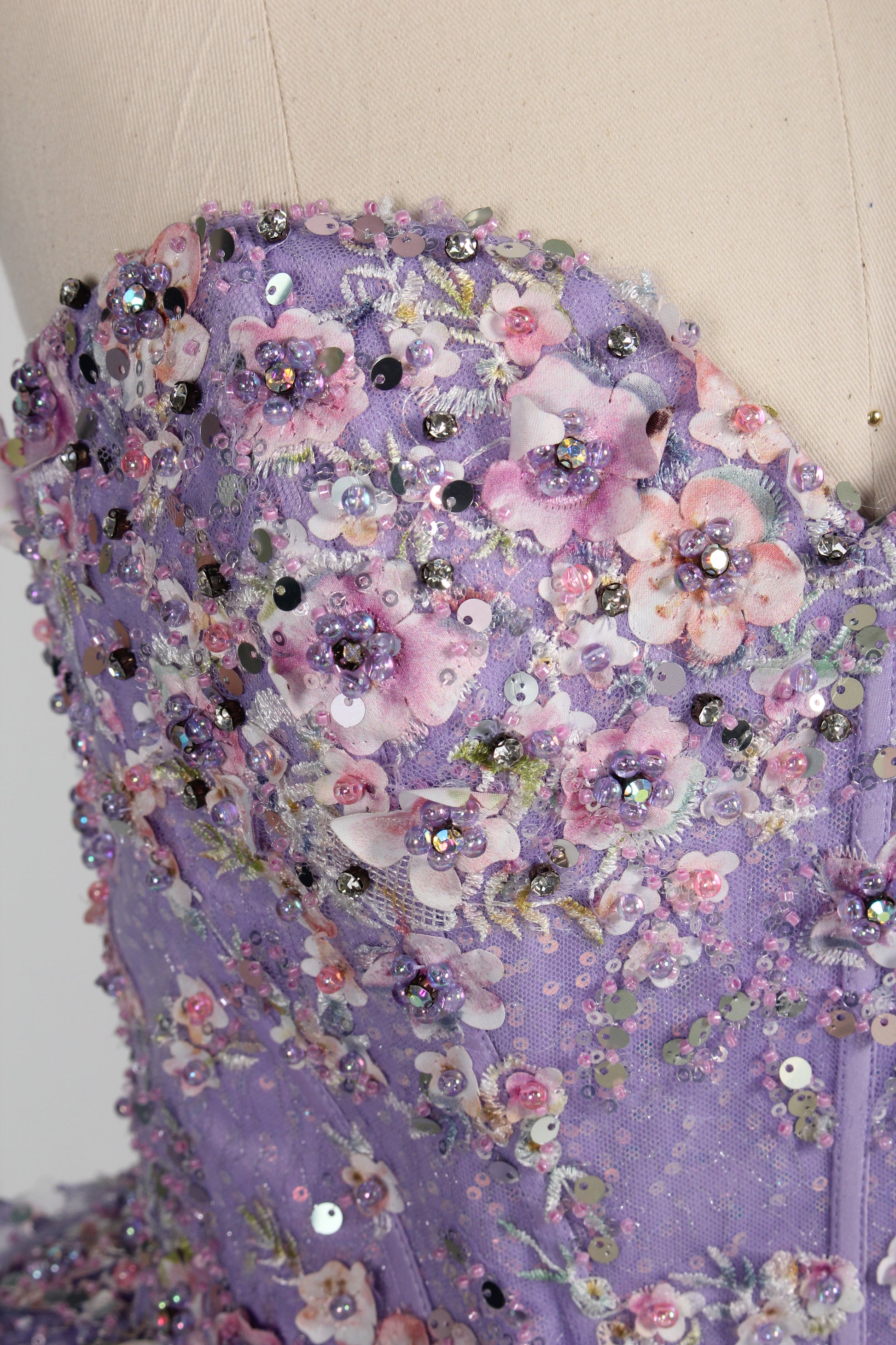 Wholesale Lilac Strapless Sweetheart Quinceañera Dress 3D Floral Appliqués Glitter Ball Gown 3376