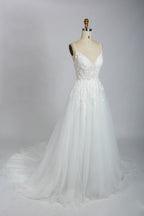 Manufacturer Plunging V - Neck Embroidered Tulle Wedding Dress 3302