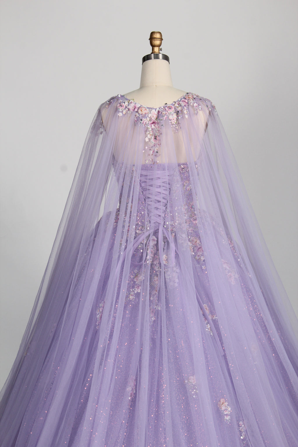Wholesale Lilac Strapless Sweetheart Quinceañera Dress 3D Floral Appliqués Glitter Ball Gown 3376
