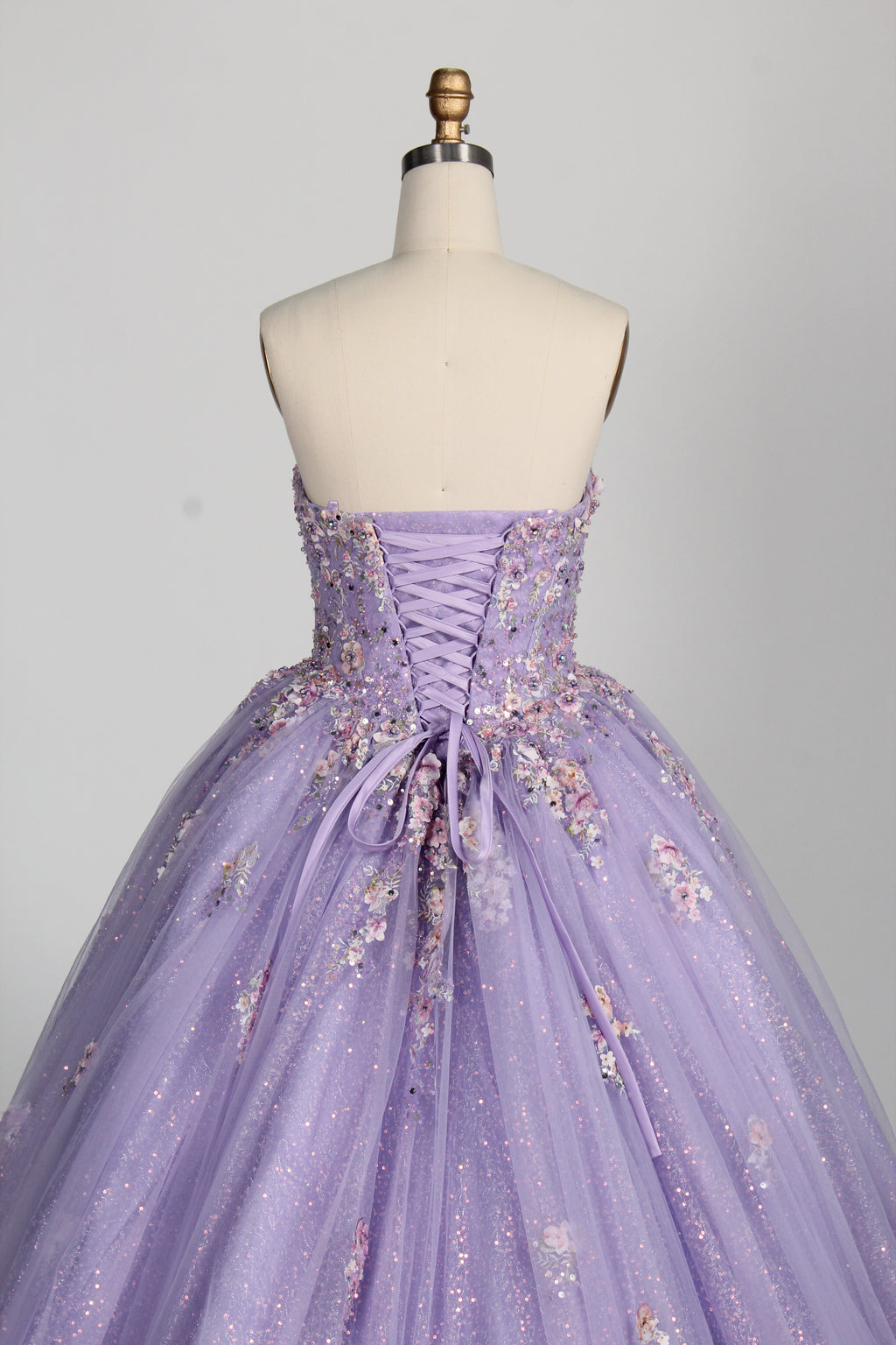 Wholesale Lilac Strapless Sweetheart Quinceañera Dress 3D Floral Appliqués Glitter Ball Gown 3376