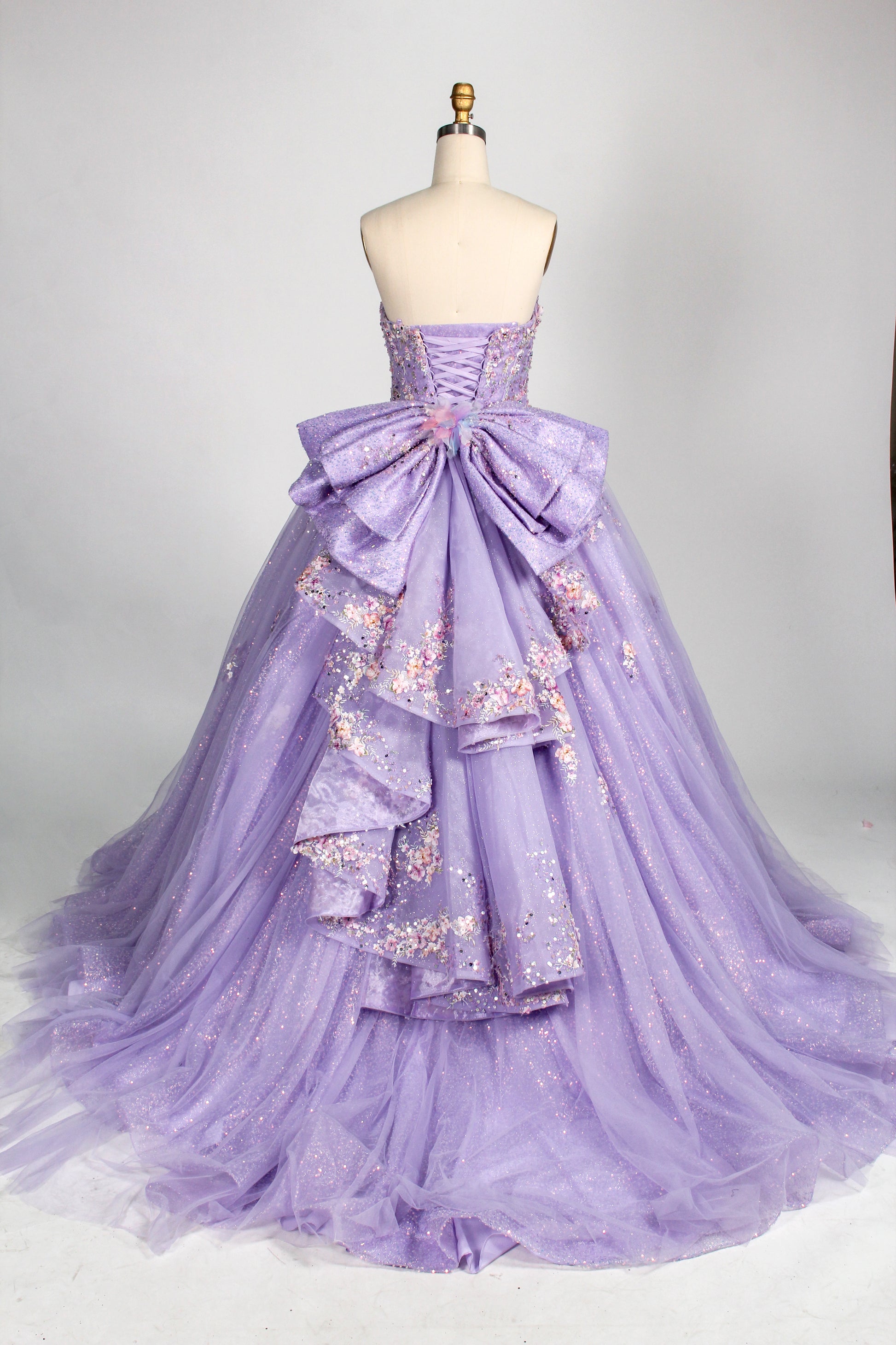 Wholesale Lilac Strapless Sweetheart Quinceañera Dress 3D Floral Appliqués Glitter Ball Gown 3376