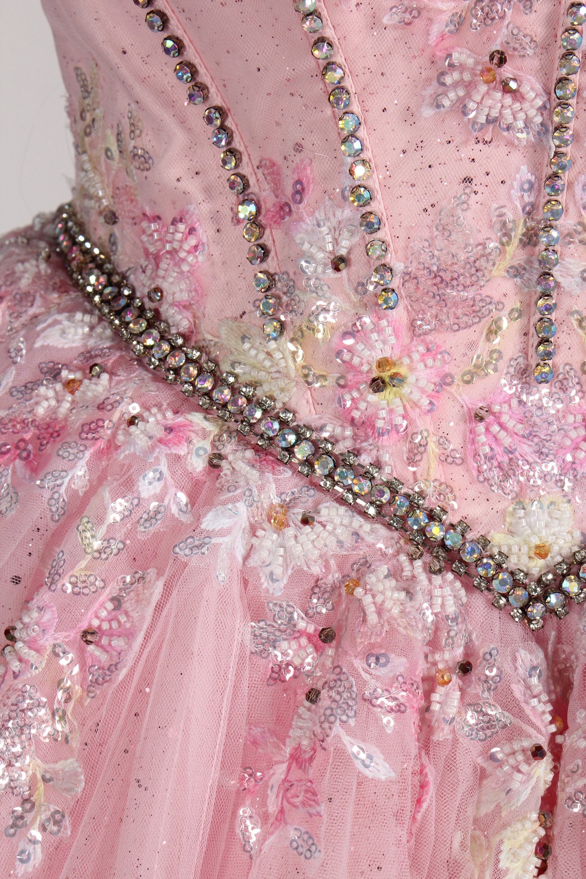 Wholesale Pink Quinceañera Dress Beaded Basque Waist Strapless Glitter Ball Gown 3377