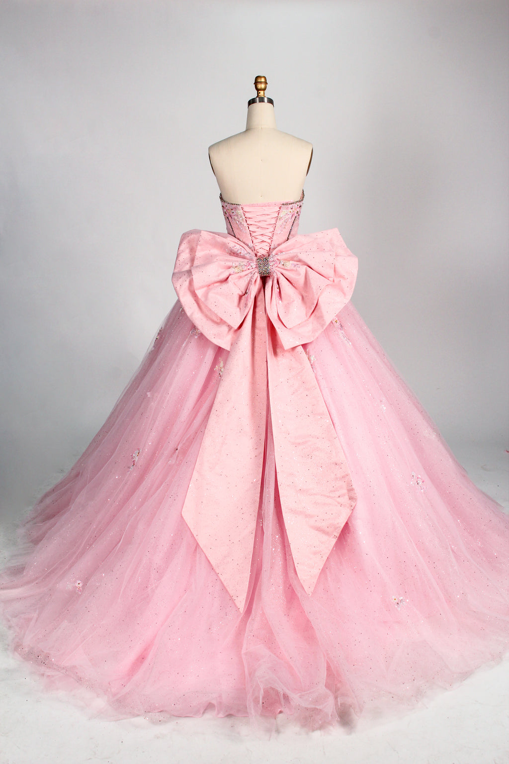 Wholesale Pink Quinceañera Dress Beaded Basque Waist Strapless Glitter Ball Gown 3377
