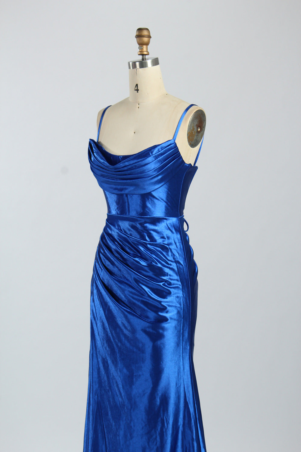 Wholesale Elegant Satin Spaghetti - Strap Bridesmaid Gown d-122