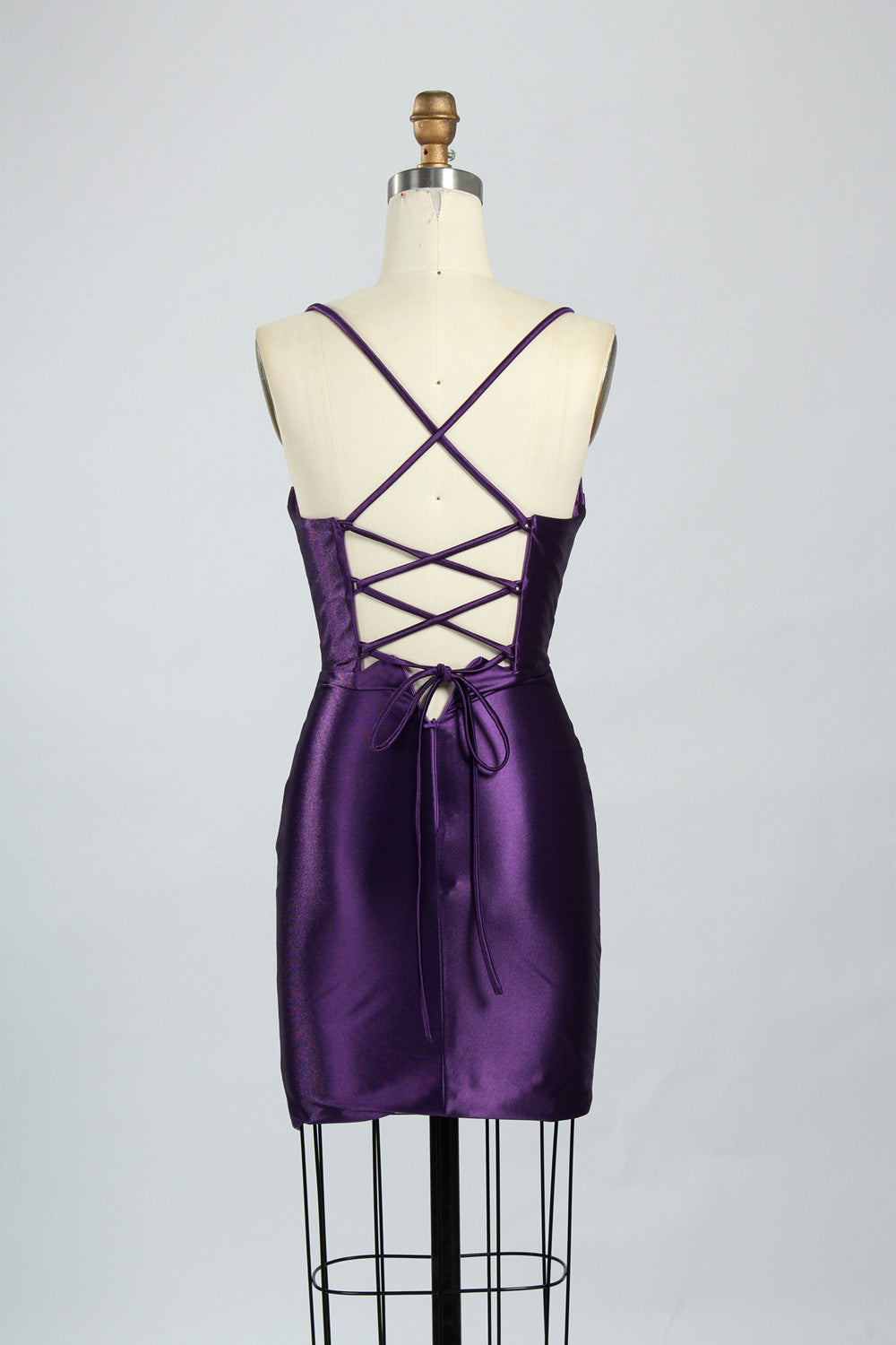 Chic Simplicity: Wholesale Classic Short Prom Dress for Effortless Elegance 32780S