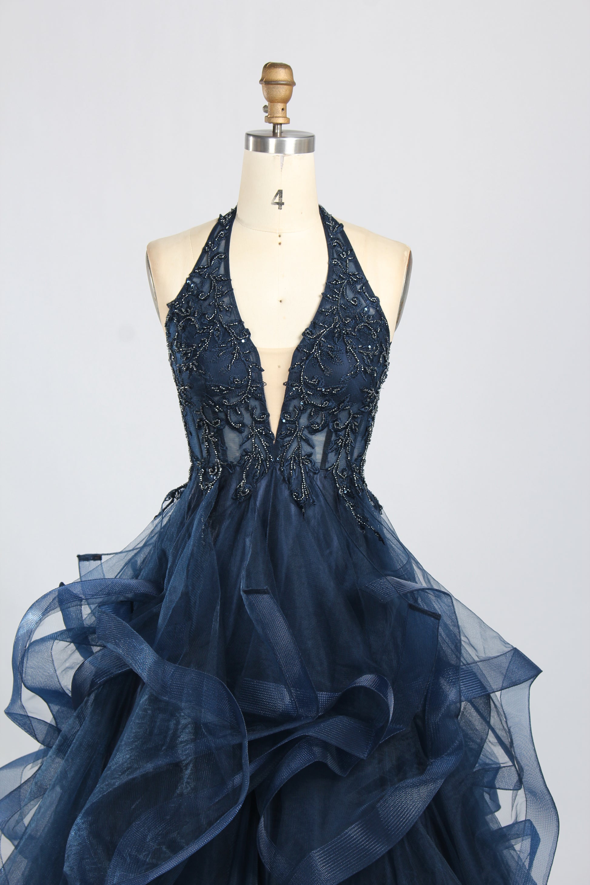 Wholesale Navy Blue Halter Neck Prom Dress with Ruffled Tulle 33343