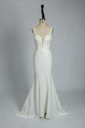 Supplier Plunging V - Neck Beaded Mermaid Wedding Dress 3306
