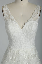 Manufacturer Plunging V - Neck Lace A - Line Wedding Dress 3309