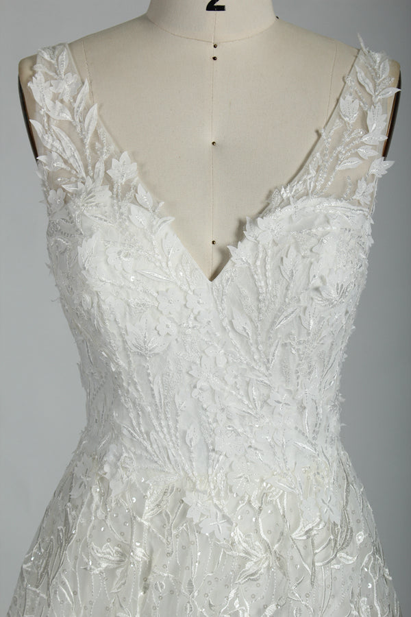Manufacturer Plunging V - Neck Lace A - Line Wedding Dress 3309