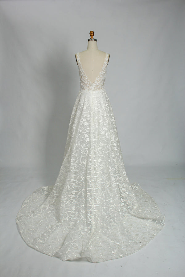Manufacturer Plunging V - Neck Lace A - Line Wedding Dress 3309