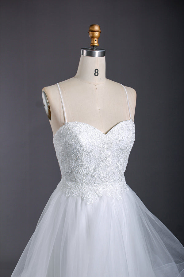 Timeless Elegance Wholesale Lace and Pearl Wedding Gown 3294