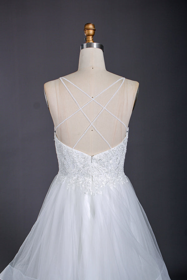 Timeless Elegance Wholesale Lace and Pearl Wedding Gown 3294