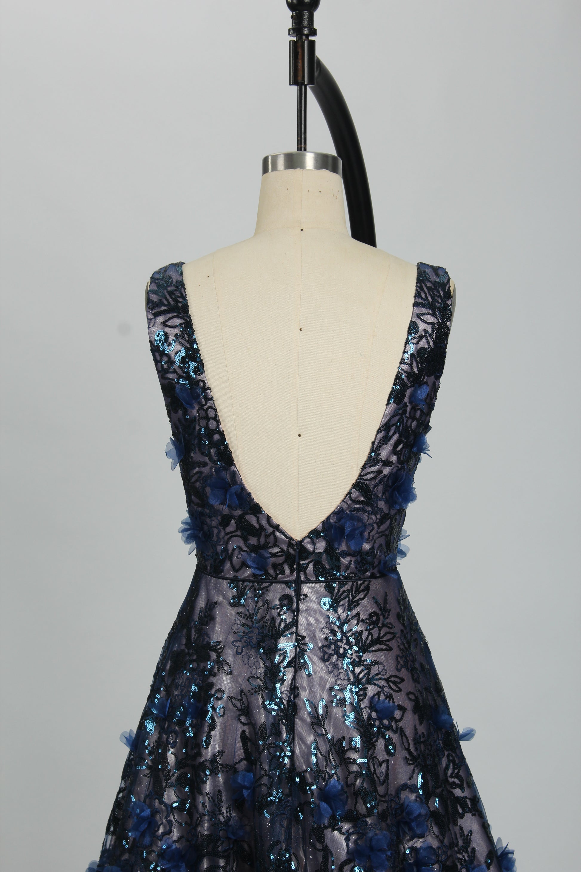 Wholesale Lace Prom Dress with Floral Appliques 32759