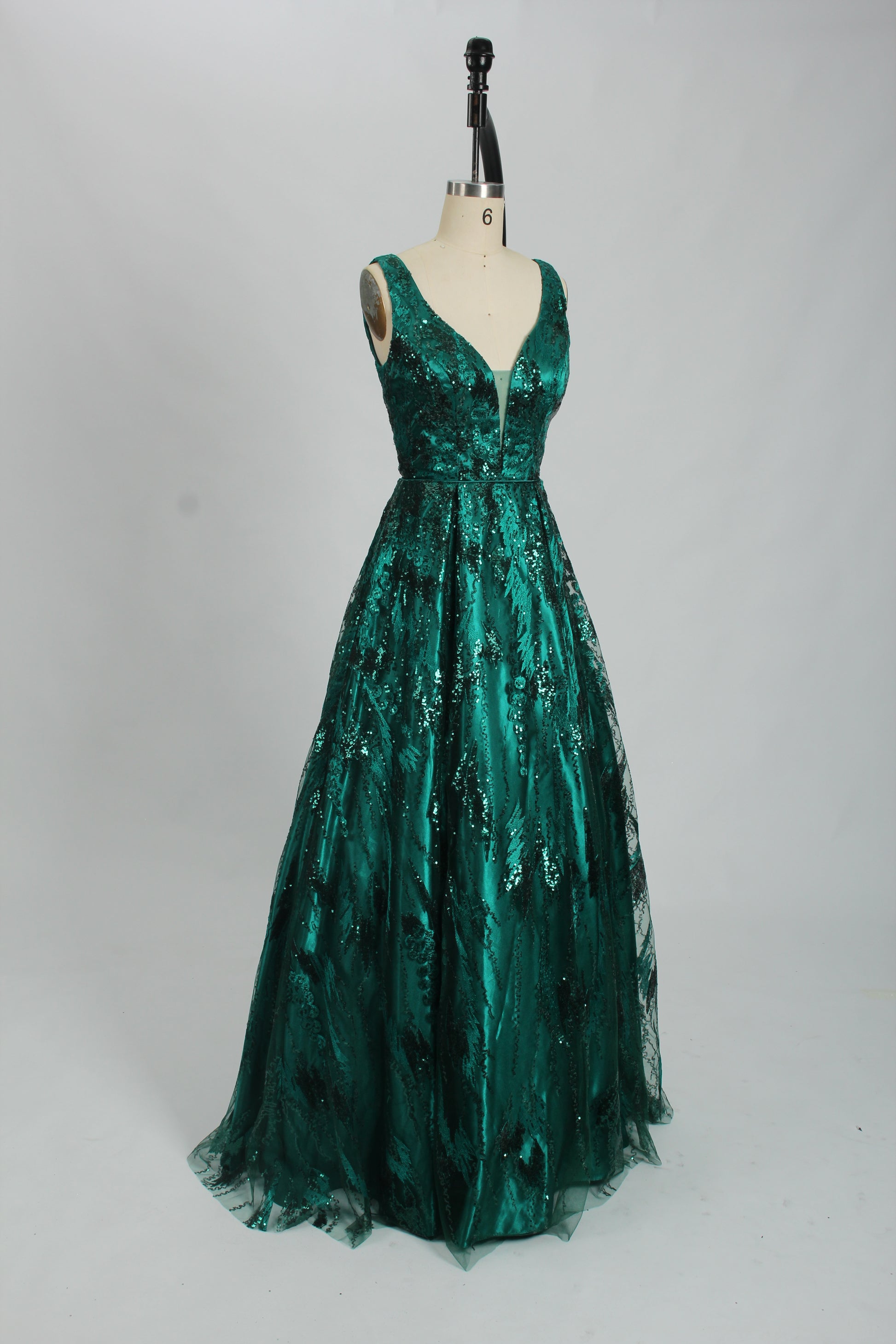 Wholesale Emerald Green Sequin Prom Dress - V - Neck Tulle Evening Gown 32748