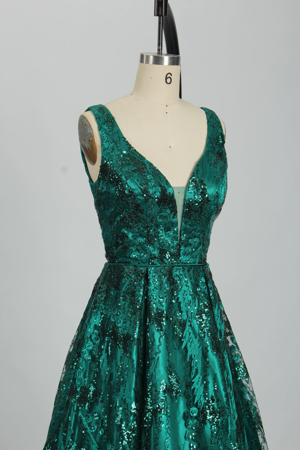 Wholesale Emerald Green Sequin Prom Dress - V - Neck Tulle Evening Gown 32748