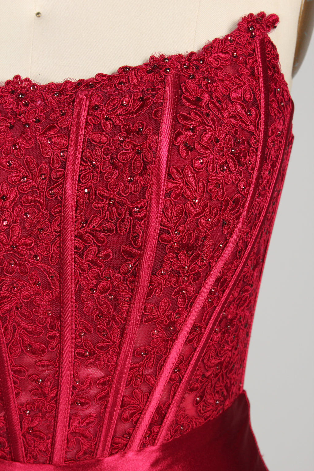 Wholesale Red Lace Satin Prom Dress 33217