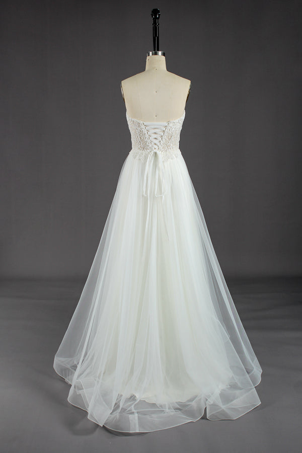 Enchanting Allure Wholesale Lace Strapless Wedding Gown with Sheer Tulle Skirt KT1301