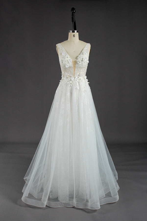 Wholesale 3D Floral V-Neck Tulle Wedding Gown kt1305