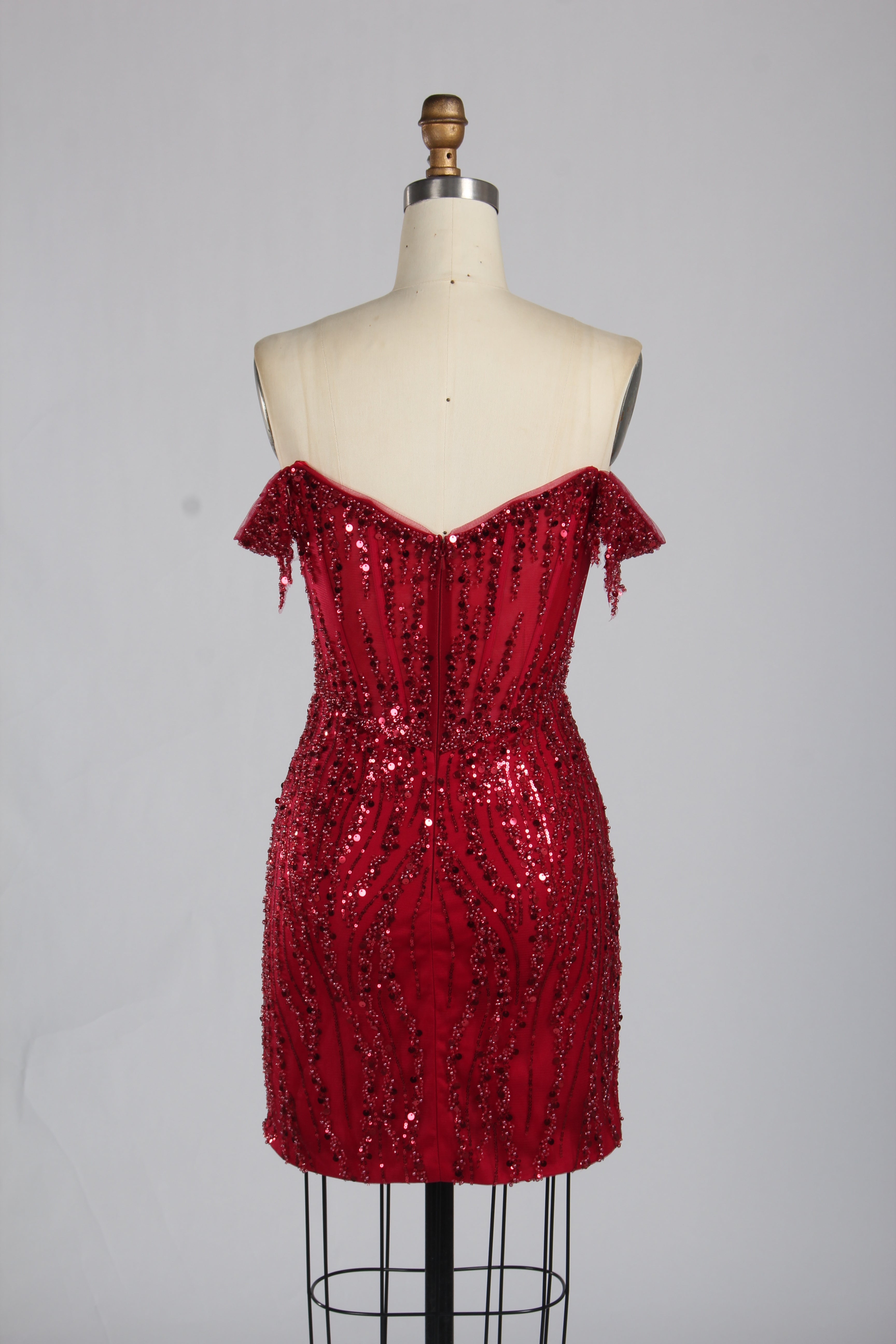 Wholesale Red Off-Shoulder Sequin Short Homecoming Dress 33330S