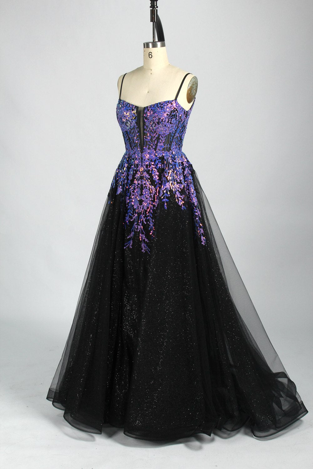Wholesale Exquisite Sequin-Embroidered Ball Gown 33007