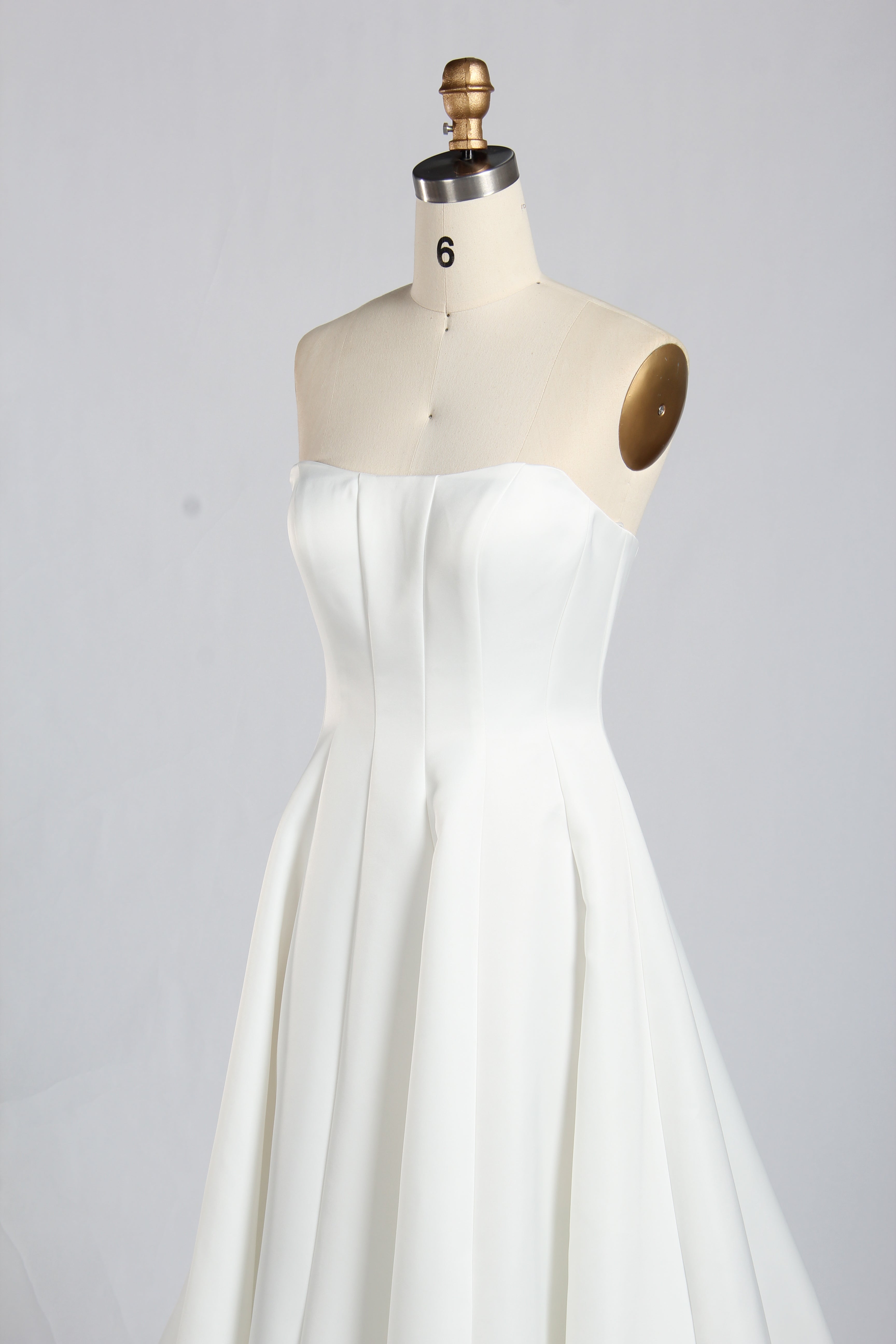 Wholesale White Off-Shoulder Tulle Sleeve Bridal Dress 3385
