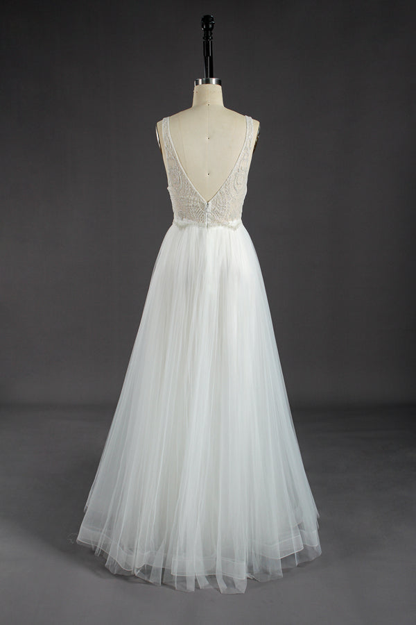 Suppliers V-Neck Lace and Satin Mermaid Wedding Dress KT1302