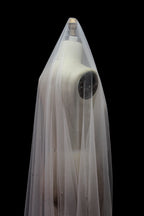 Wholesale Pearl-Studded Sheer Tulle Bridal Veil t044