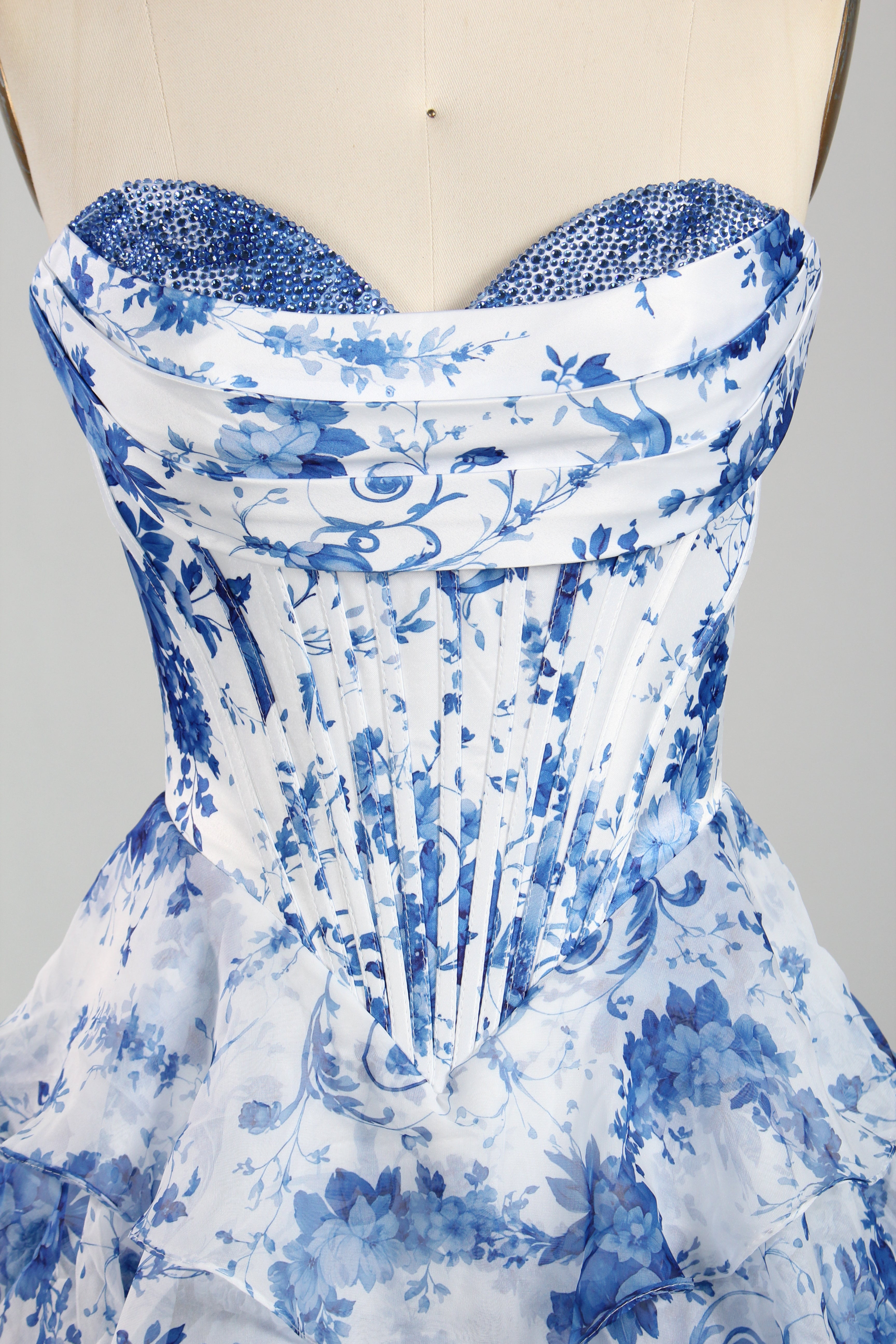 Wholesale Elegant Strapless Floral Chiffon Rhinestone Prom Gown 33223