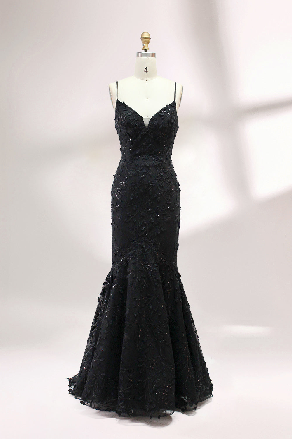 Floral Appliqué Mermaid Evening Dress with Spaghetti Straps 32589